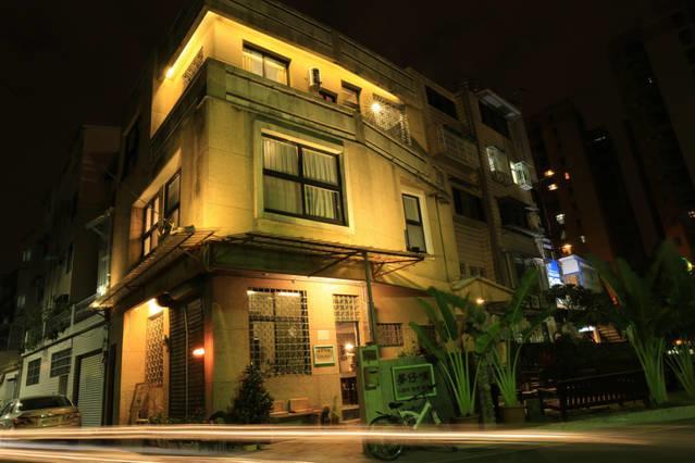ดรีม คอร์เนอร์ โฮสเทล ไถหนาน ภายนอก รูปภาพ